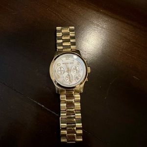 Micheal kors gold watch